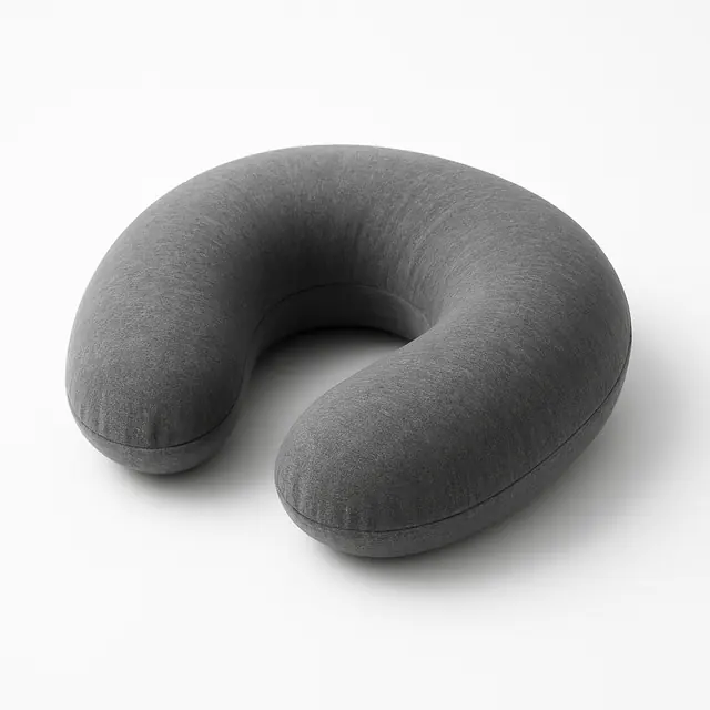 体にフィットするネッククッション